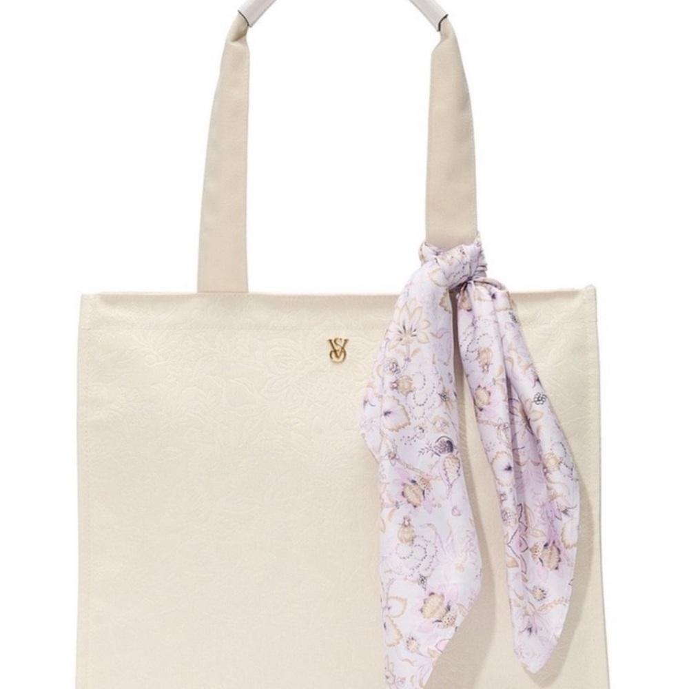 Cream Tote Bag with purple Scarf